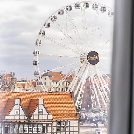 Chrobry Grodzka 10 Lägenhetshotell Gdańsk