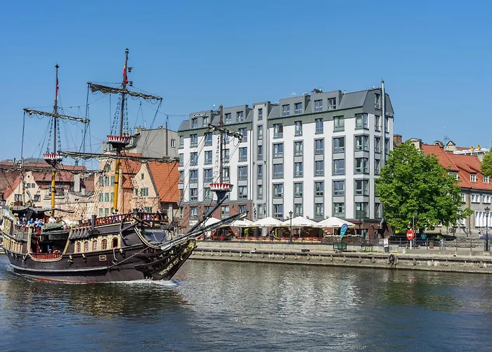 Chrobry Grodzka 10 Lägenhetshotell 4*