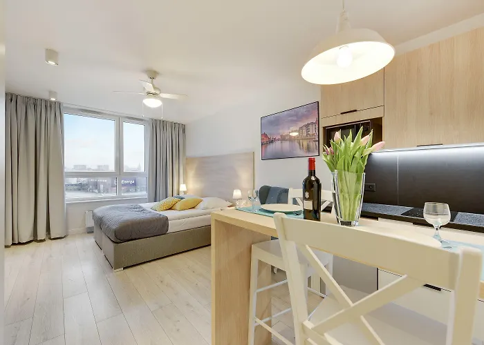 Chrobry Grodzka 10 Lägenhetshotell Gdańsk