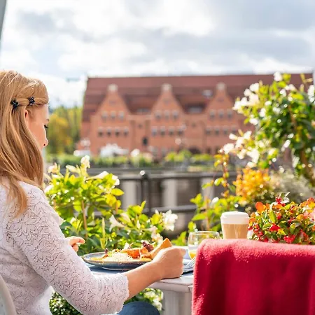 Chrobry Grodzka 10 4* Gdansk