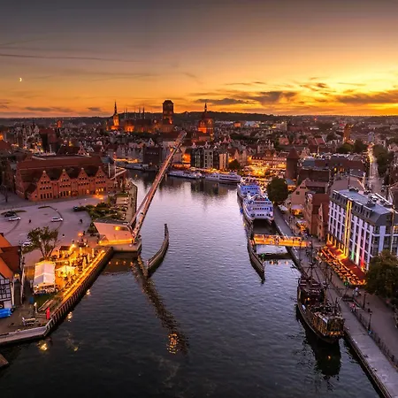 Chrobry Grodzka 10 Apartahotel