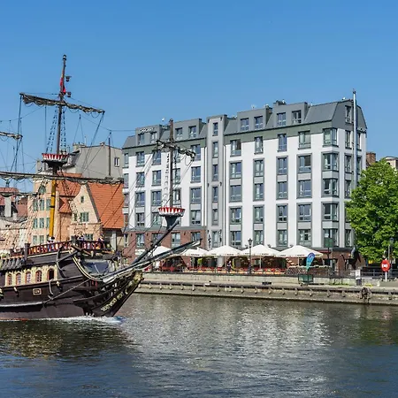 Chrobry Grodzka 10 Apartahotel 4*