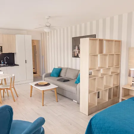 Chrobry Grodzka 10 Apart-hotel