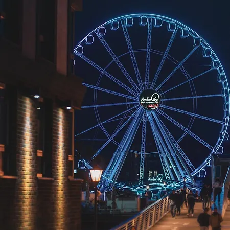 Chrobry Grodzka 10 3* Gdańsk