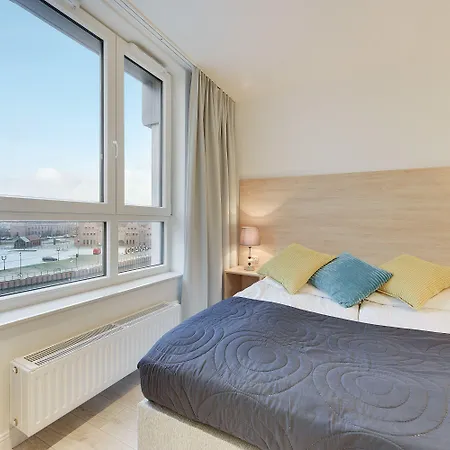Chrobry Grodzka 10 Apartahotel Gdansk
