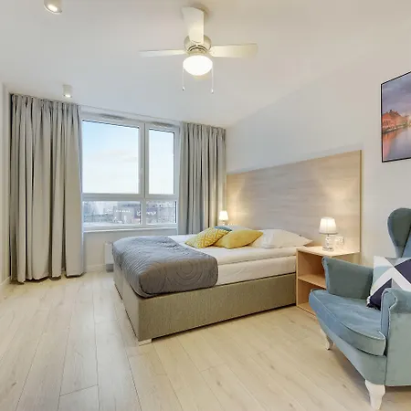 Chrobry Grodzka 10 Apartahotel Gdansk