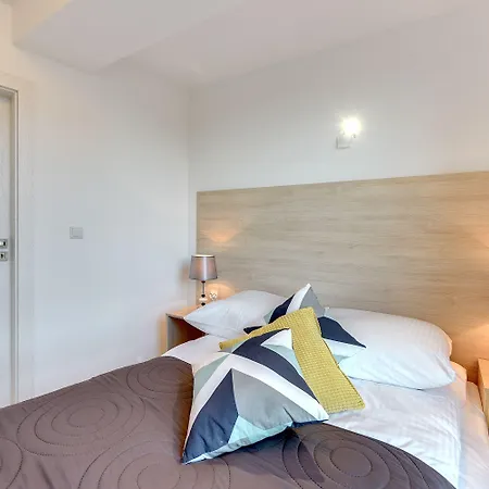 Chrobry Grodzka 10 4* 그단스크