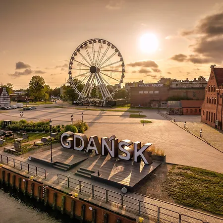 아파트호텔 Chrobry Grodzka 10 4*