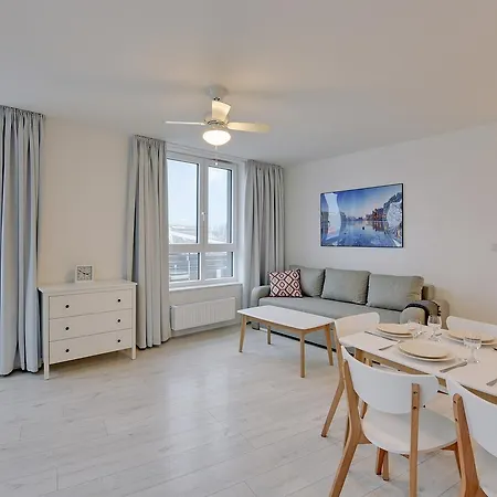 Chrobry Grodzka 10 Aparthotel