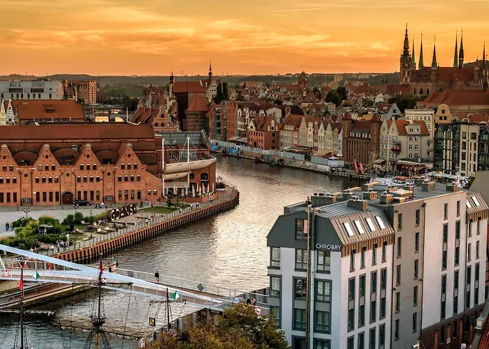 Chrobry Grodzka 10 4*